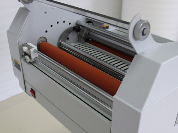 380A laminating machine(anti-curl)-steel roller(with/without stand) - Image 4